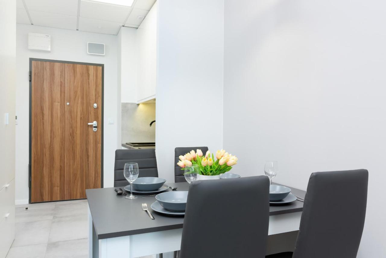 Apartments With Parking Warsaw Business Center By Noclegi Renters Εξωτερικό φωτογραφία
