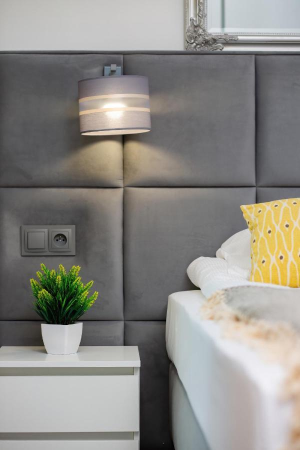 Apartments With Parking Warsaw Business Center By Noclegi Renters Εξωτερικό φωτογραφία