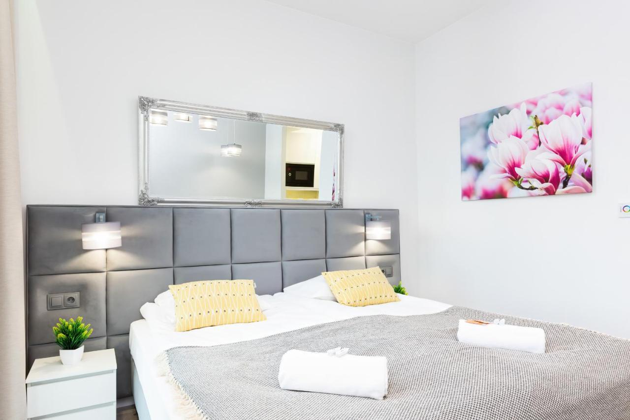 Apartments With Parking Warsaw Business Center By Noclegi Renters Εξωτερικό φωτογραφία